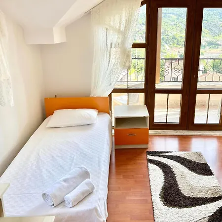 木屋 Albar 萨潘贾