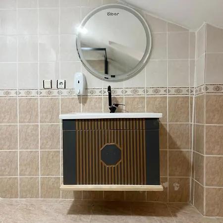 Albar Сапанча